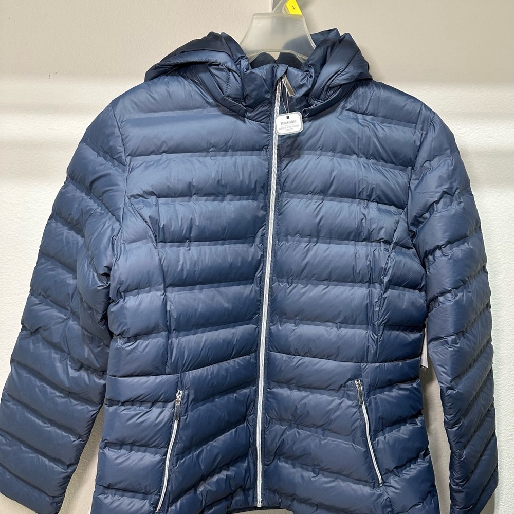 Women’s Time And Tru Navy Missy Bubble Jacket Size Large NWT